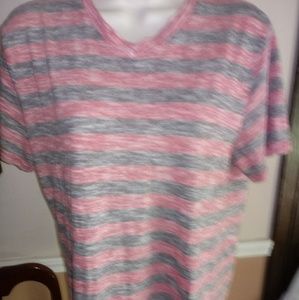 Brooklyn's V-Neck Tee Top Sz M Red/Gray